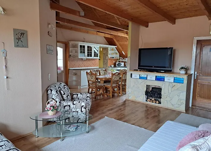 Kismarosi Center Apartman
