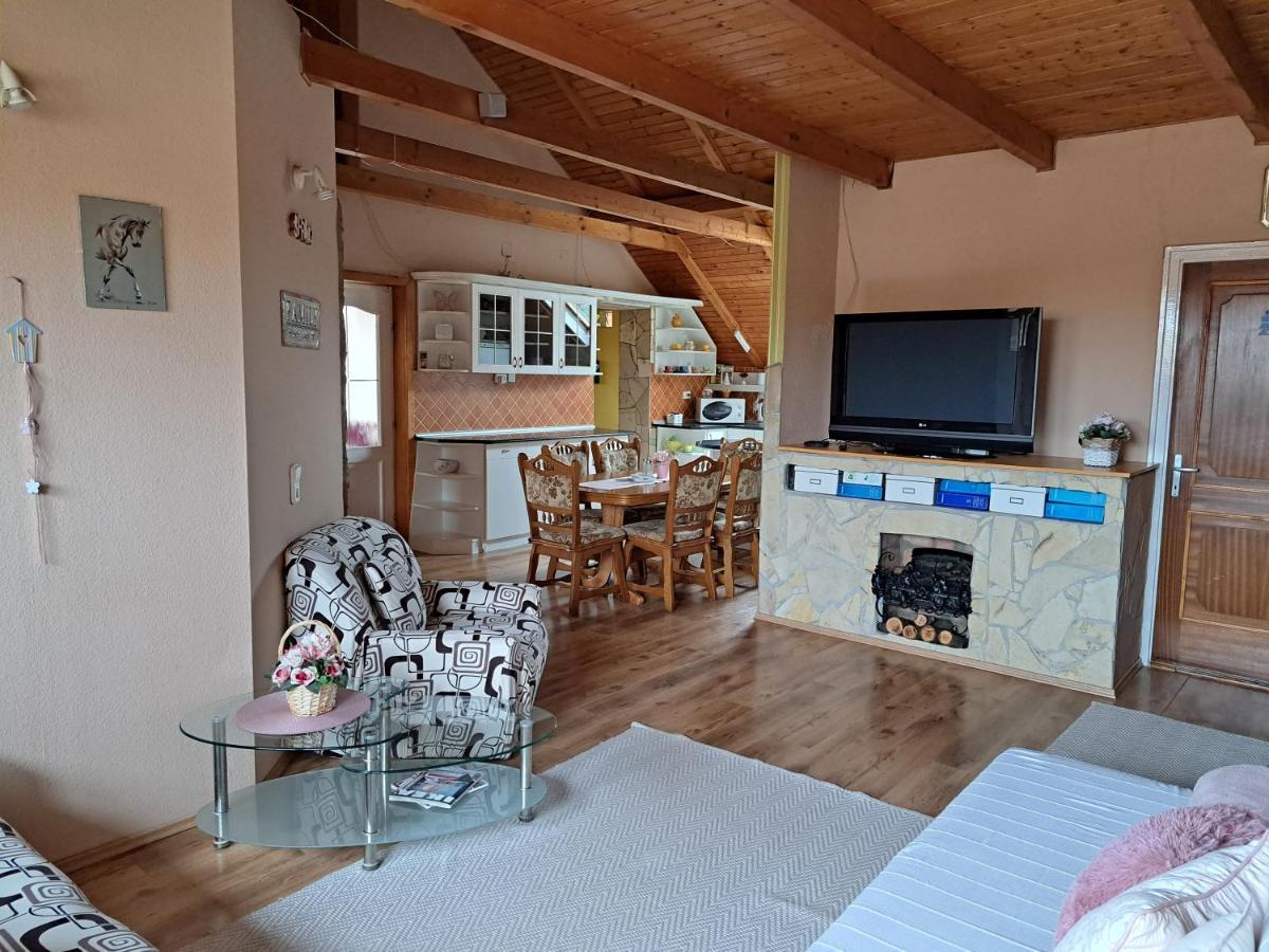 Apartment Kismarosi Center Verőcemaros